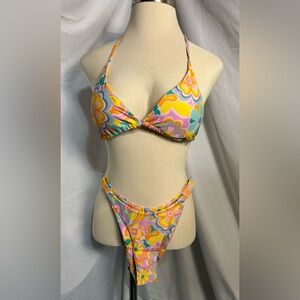 ZAFUL Women’s Floral Triangle top Bikini (Daisy Floral) Size Small